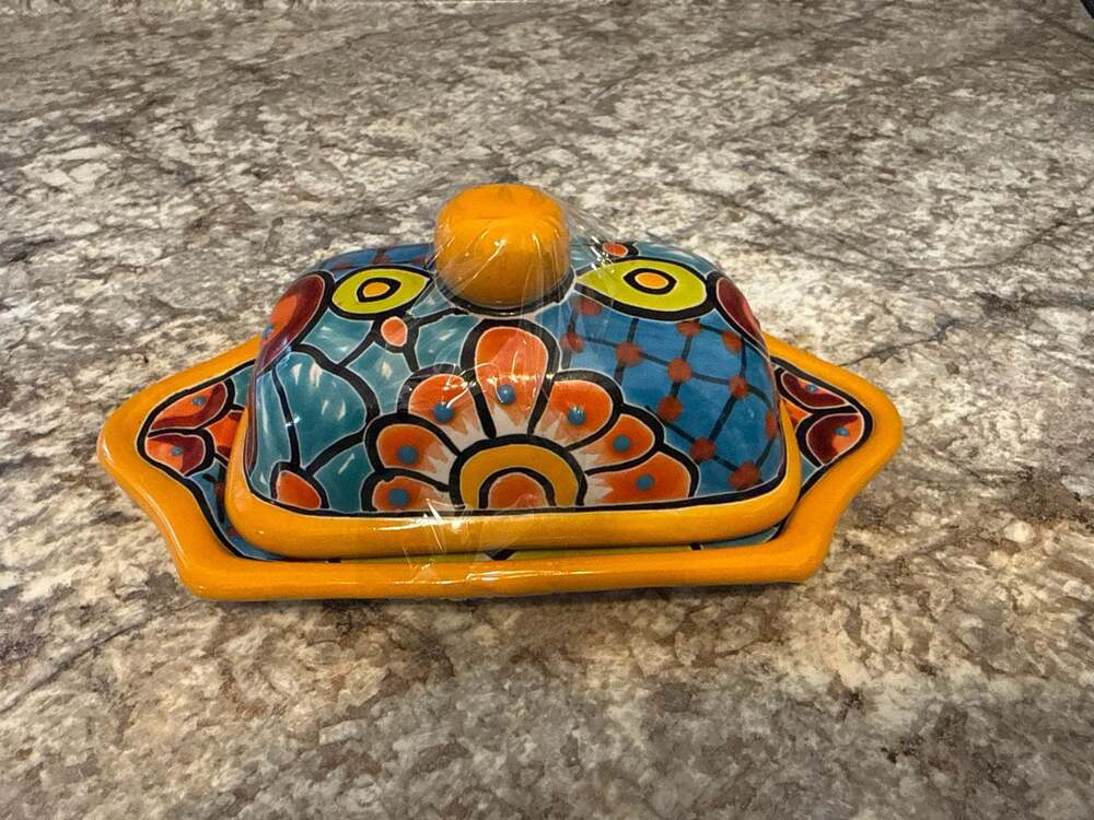 Hand-Painted Mexican Talavera Ceramic Butter Dish with Lid - Picture 4 of 5